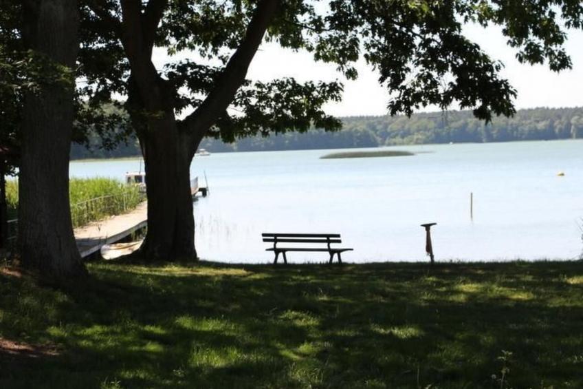 in Hohenlychen mit Grill, Loggia 1 - foto 8