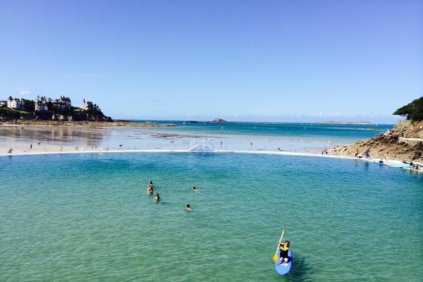 Dupleix dans un jardin bucolique à Saint Briac sur Mer - foto 17