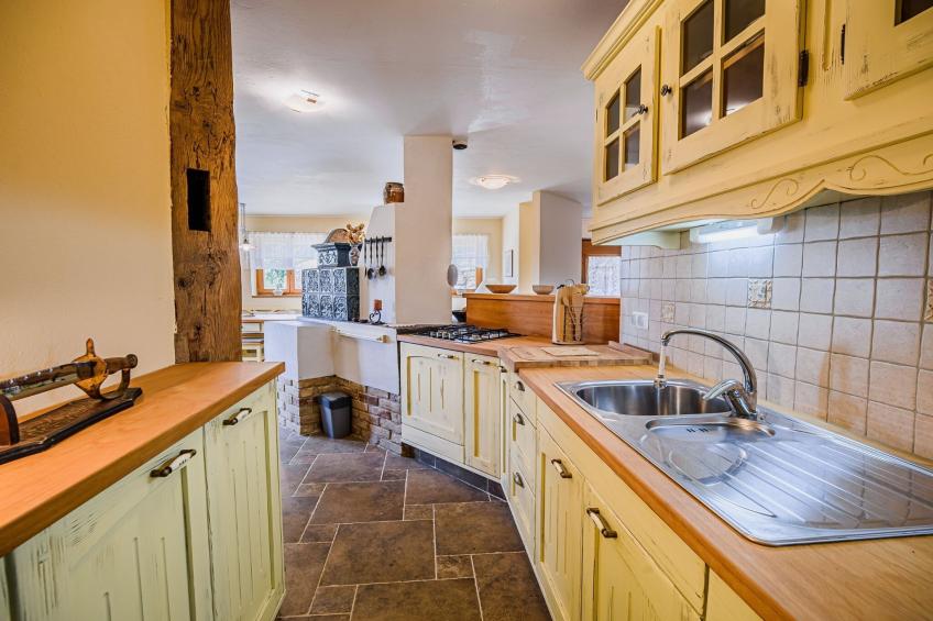 Hidden Authentic Haven Apartments - One Bedroom Apartment with Terrace - foto 6