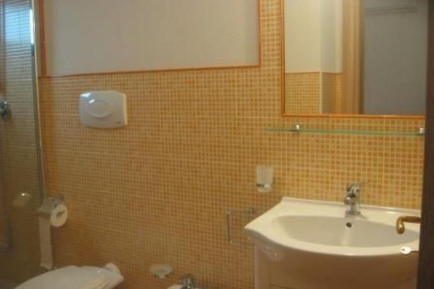 mit Garten und Kinderschwimmbad - foto 8