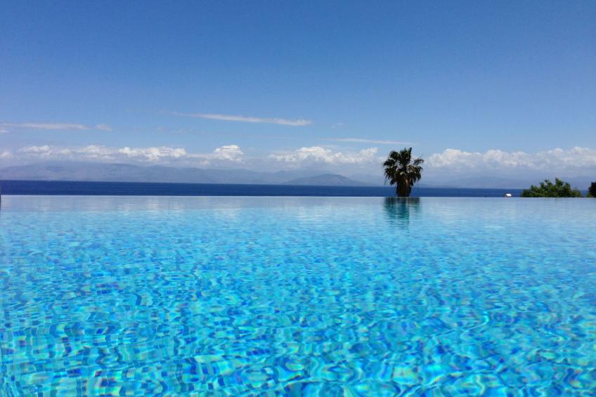 Ferienvilla mit Blick auf das Wasser - foto 14
