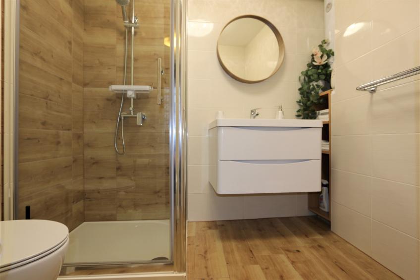 Holiday apartment with terrace in the city center - BF-V7ZH - foto 18