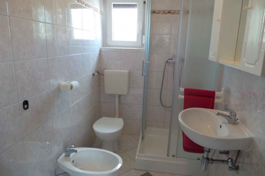 Vakantiewoning met een groot terras - VW-YCWN - foto 11