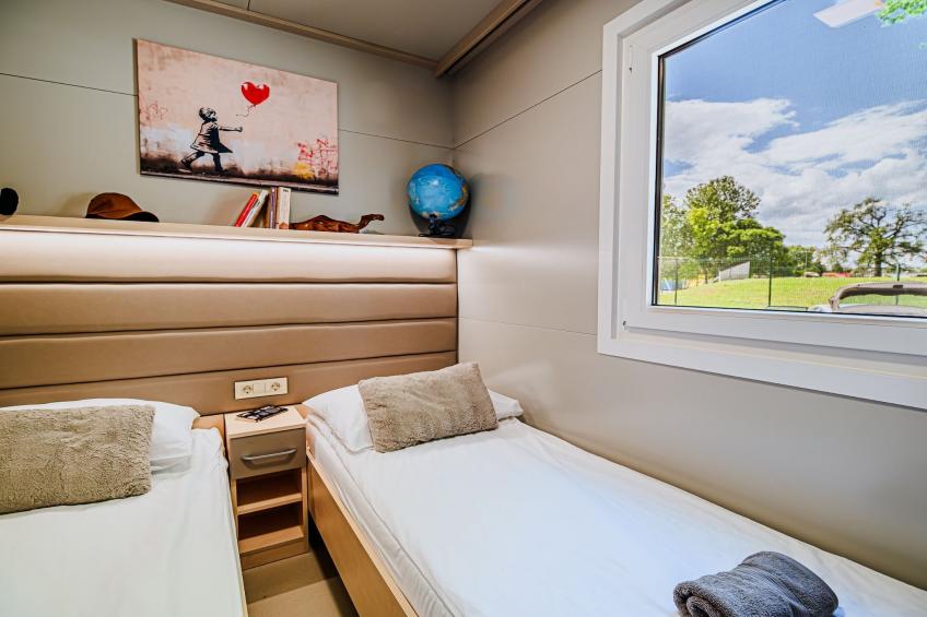 Lakeside Luxury Retreat Mobile Homes with Thermal Riviera Tickets - Three Bedroom Mobile Home  15\/015 - foto 13