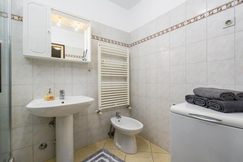 Charming Lovran Apartments with Wonderful Sea View - Two Bedroom Apartment - foto 13
