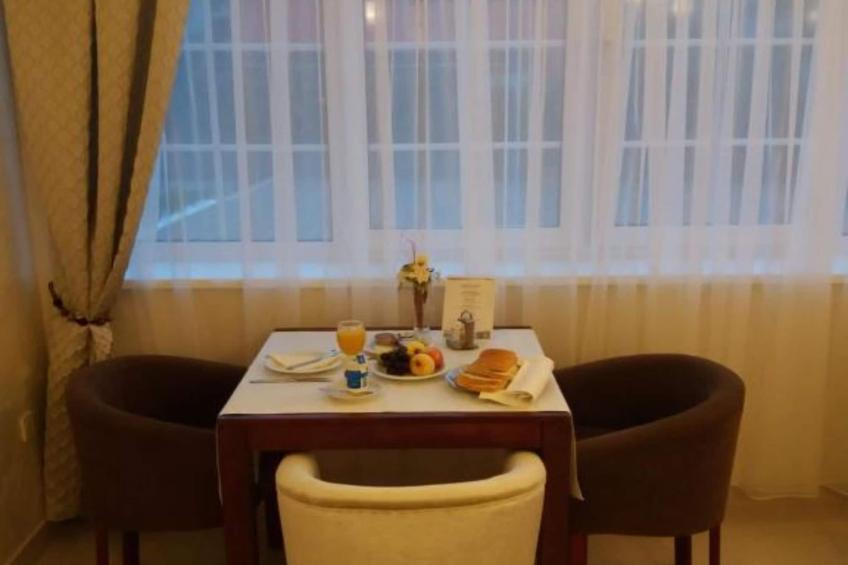 Hotel Orion - Single Room with Balcony - foto 6