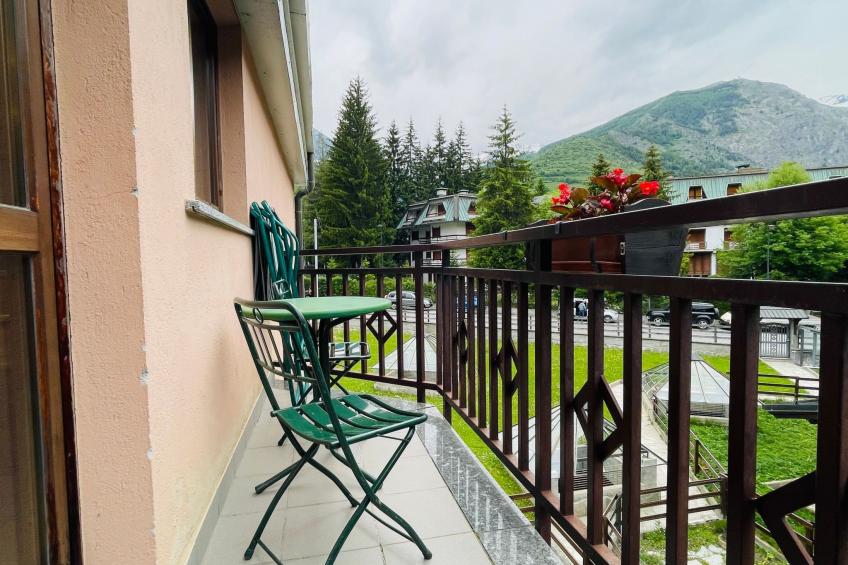 Zwei-Zimmer-Wohnung im Dachgeschoss 4 p. l. Villa Frejus - foto 7