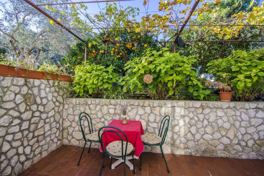 Holiday apartment with air conditioning, terrace and sea view in Slatine - BF-JB633 - foto 7