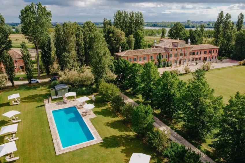 Villa mit Gemeinschaftspool zwischen Ferrara und Venezia