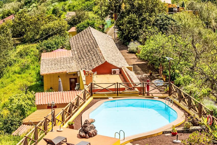 Finca mit Pool