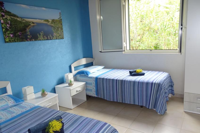 Schöner zentraler Bungalow direkt am Sandstrand auf Sizilien - foto 17