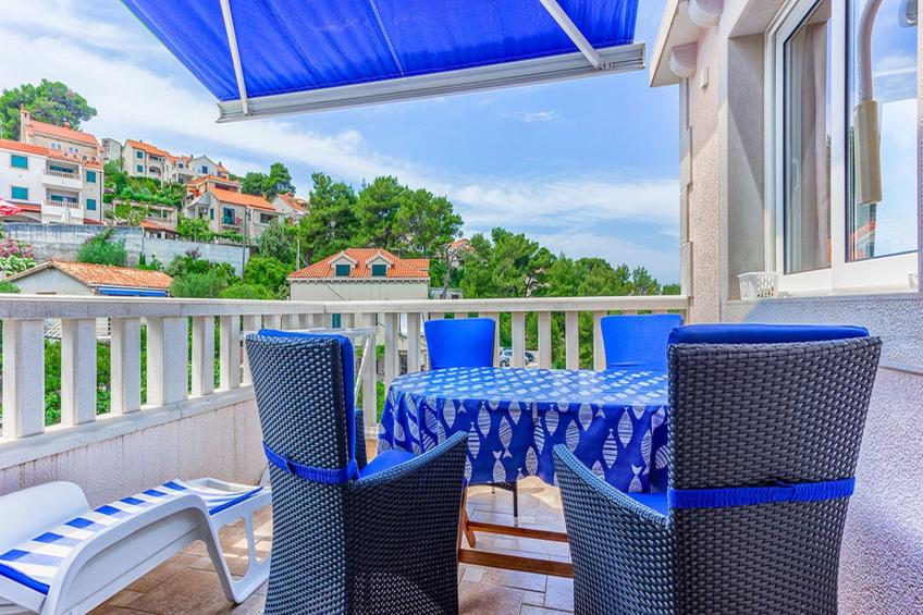 Apartments Ivo - One bedroom apartment with terrace and sea view (A5)