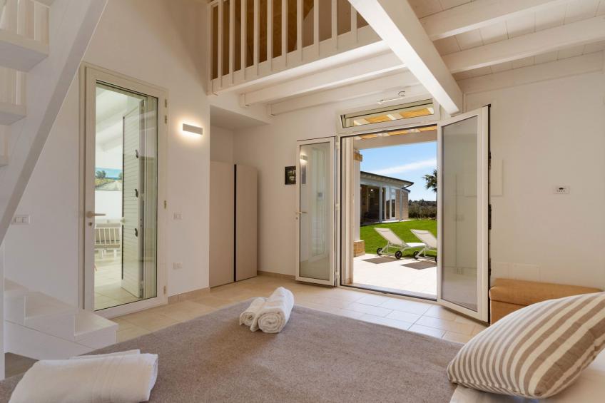 Haus in Casarano mit Außenhof - foto 7