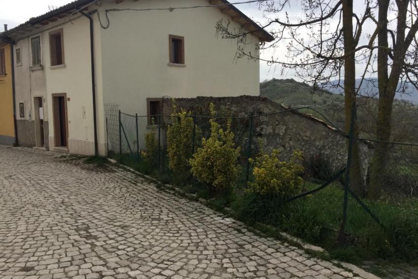 in Roccacinquemiglia mit Grill - foto 3