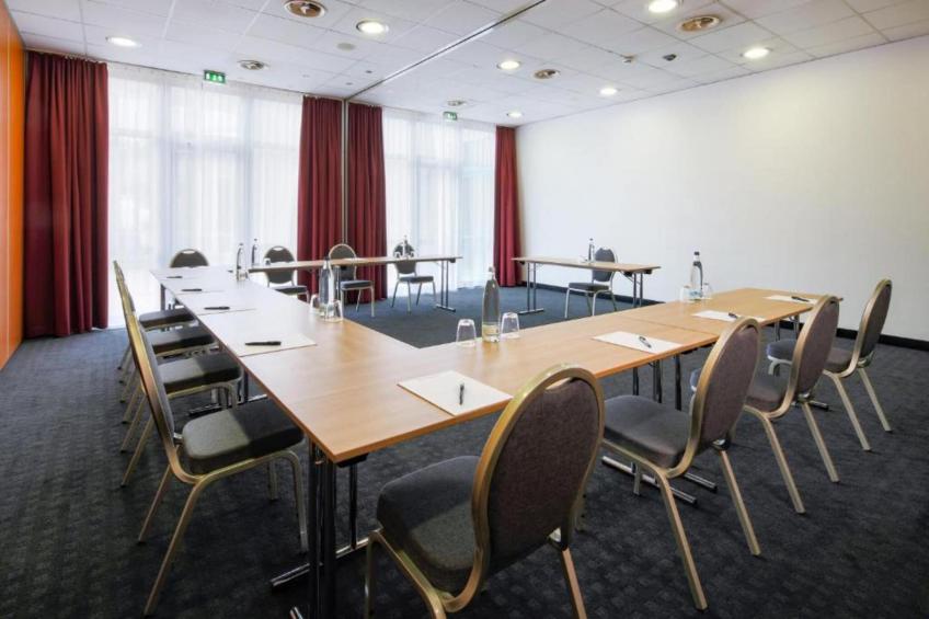 Sunday Hotel Hannover Junior Suite - foto 8