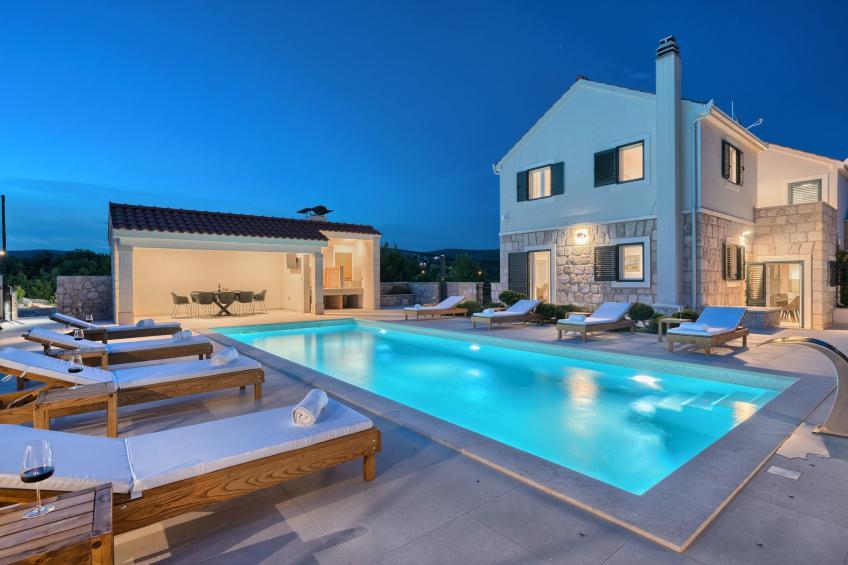 Ferienvilla "Lovorika"