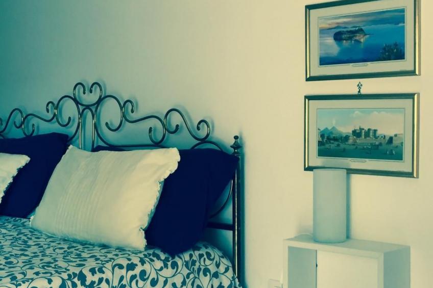 Geräumige und helle Wohnung in Mehrfamilienhaus mit Aufzug