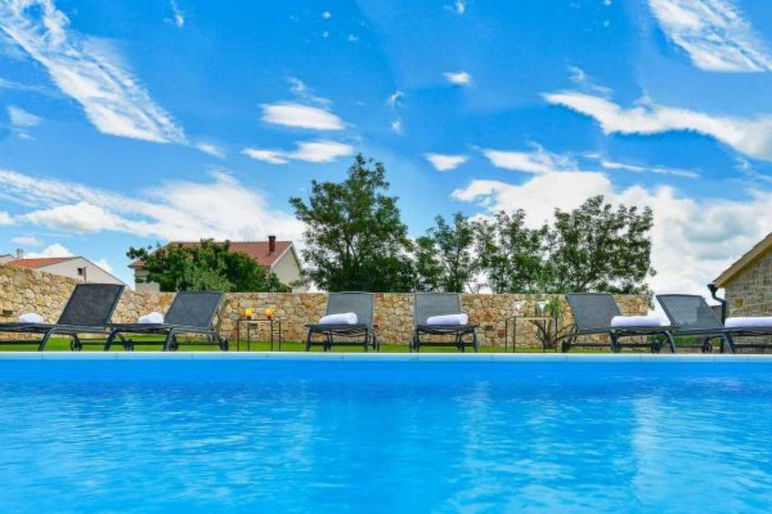 Stone Villa Banovi with heated pool - foto 23