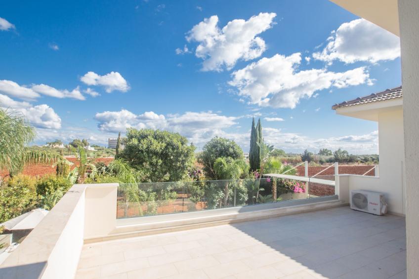 Haus in Ayia Napa mit privatem Pool - foto 26