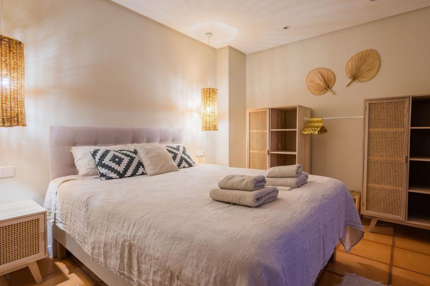 in Es Cubells mit Privatem Pool - foto 30