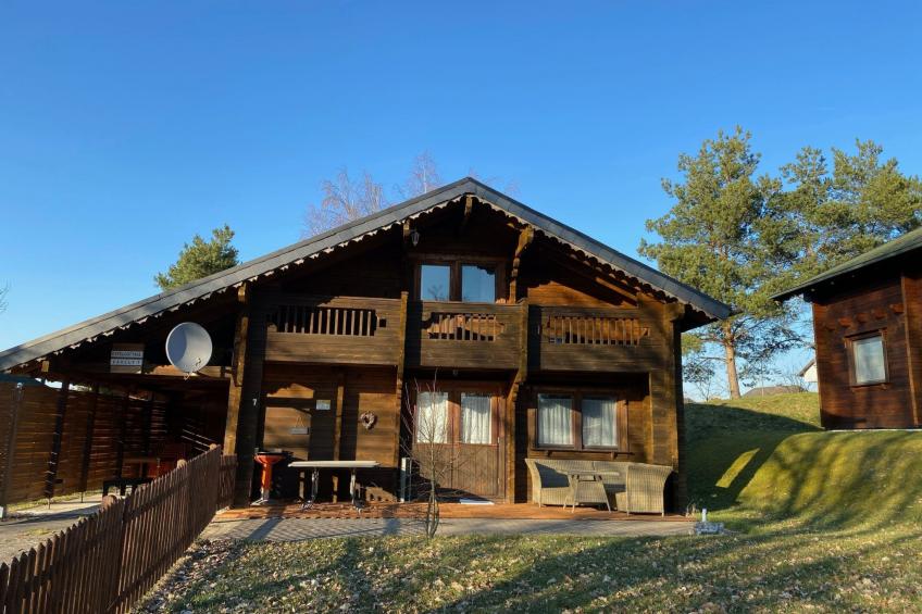 in Meiserich mit Terrasse und Garten - foto 2