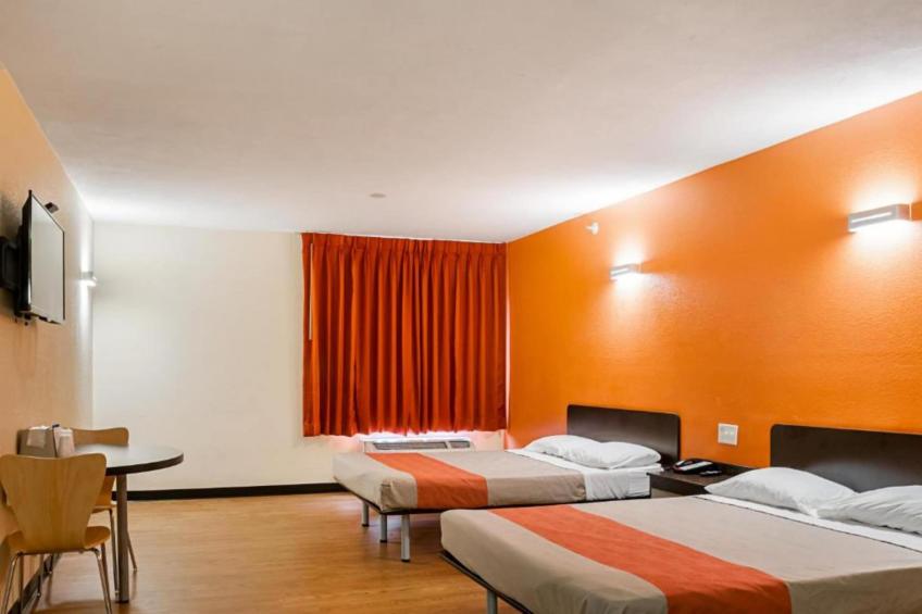 2 Queen Beds  Non-Smoking - foto 4