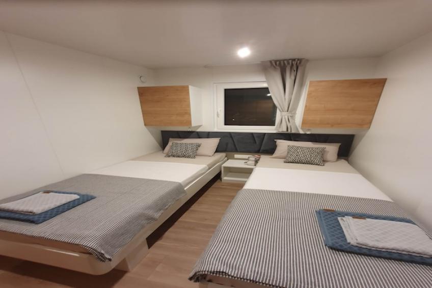 Mobile Homes Karlo & Dino - Two Bedroom Mobile Home with Terrace - Dino - foto 12