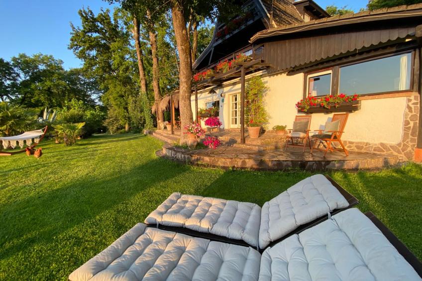 Ferienvilla mit Garten, Grill und Terrasse - foto 77