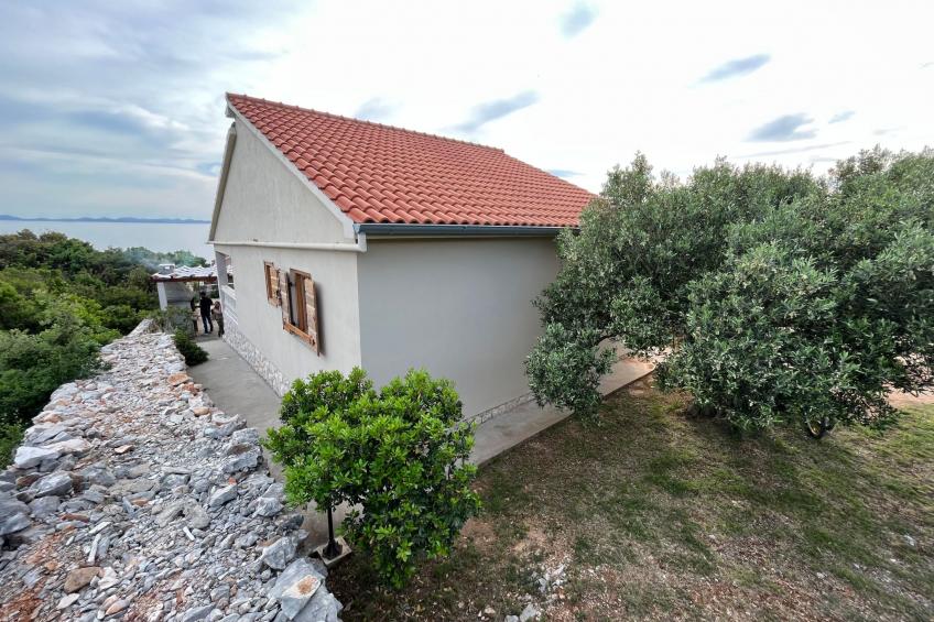 Modernes Ferienhaus Robinson in Dobropoljana - foto 15