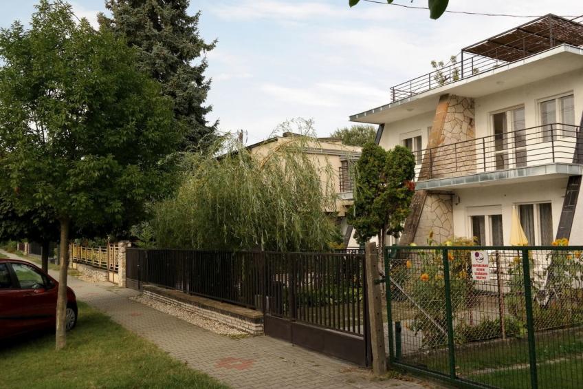 Doppelhaushälfte für sechs Personen mit Terrasse