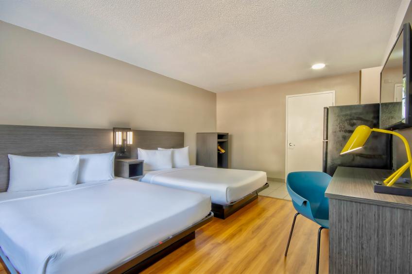 2 Full Beds  Non-Smoking - foto 8