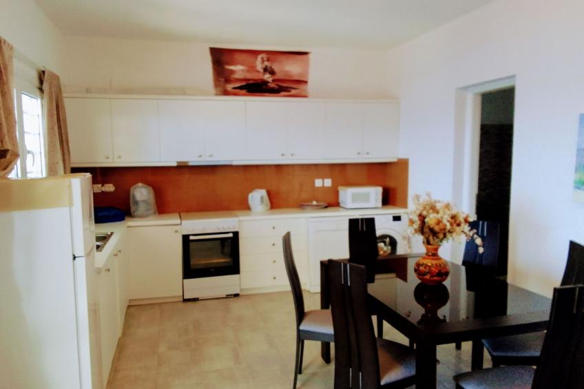 Charmantes Ferienhaus in Ia mit Privater Terrasse - foto 30