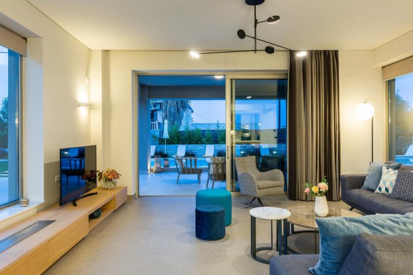 Villa mit beheiztem Pool in der Nähe von Strand und Geschäften - foto 12