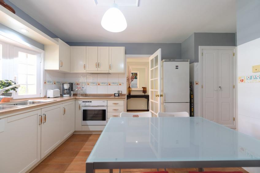 House with cozy garden BBQ and free parking - foto 21