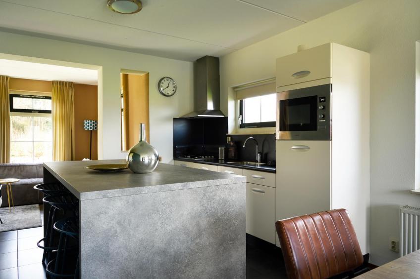10 pers Lieskehuis Wellness de luxe met sauna buitenspa en toerboot - foto 15