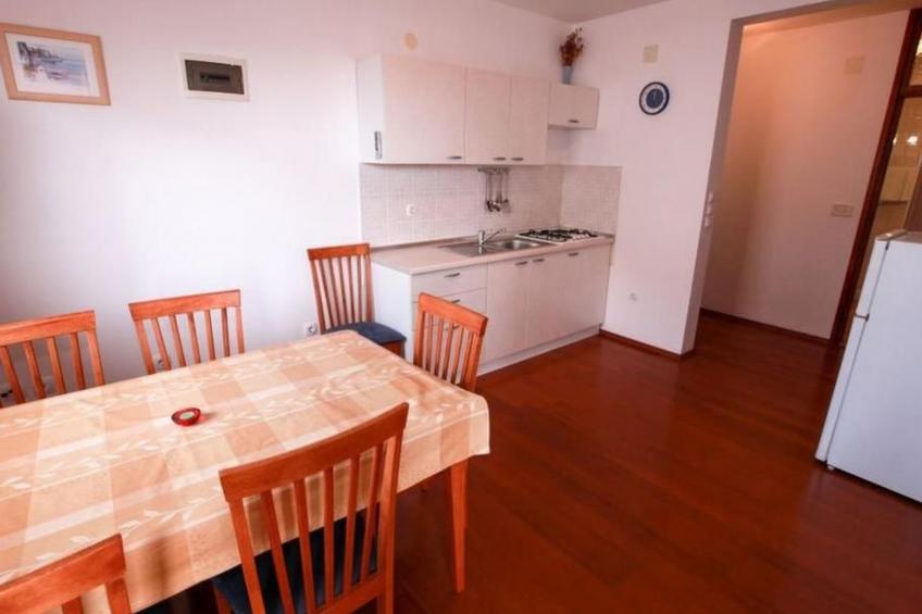 Appartement mit Balkon - foto 2