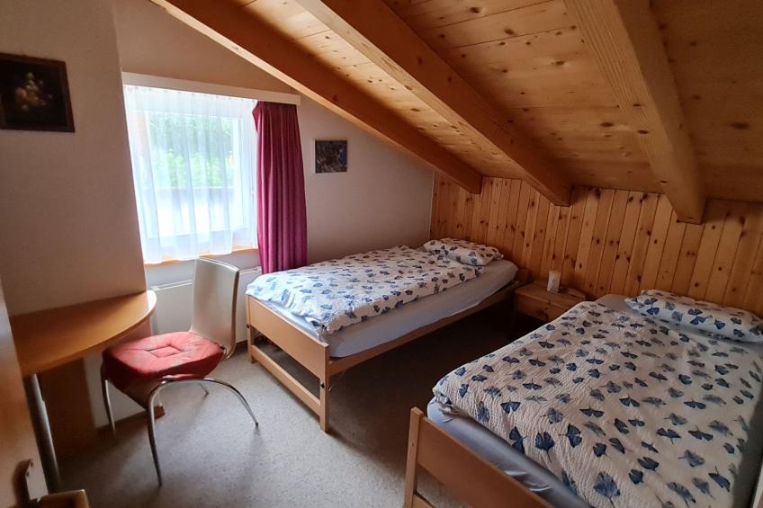 Chalet Haus (bei Einfahrt grosser Nussbaum ) - foto 14