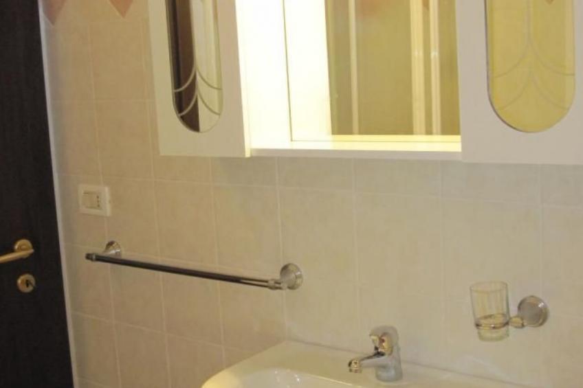 in Notaresco mit Grill und Garten - foto 16