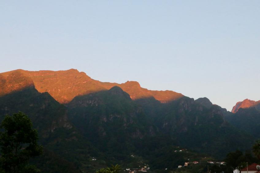Villa mit Bergblick und Surfen in der Nähe - foto 21