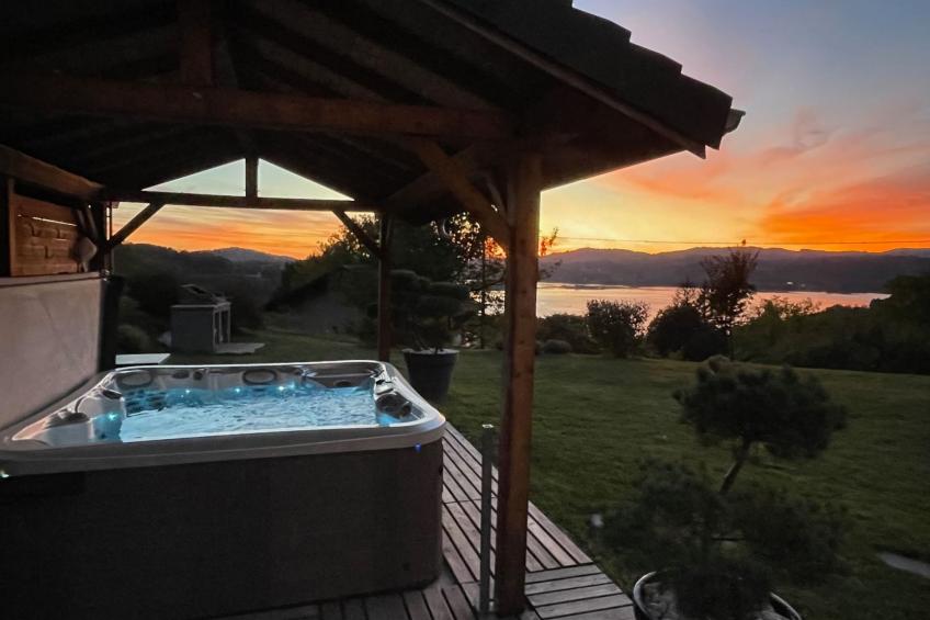 in Aiguebelette-Le-Lac mit Garten, Terrasse und Grill - foto 35