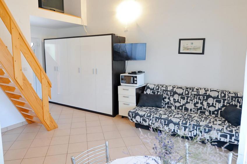 Apartments Juric - One Bedroom Apartment With Terrace (Plavi)