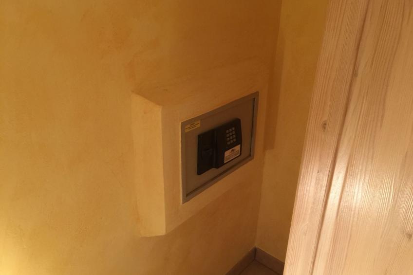 Wohnung in Novigrad mit Möblierter Terrasse - foto 19