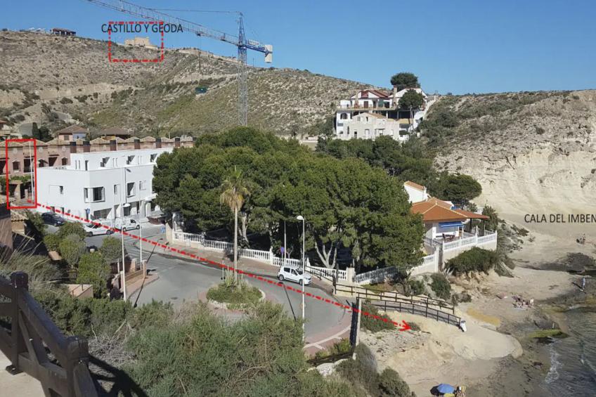 La Invincible Terreros in der 1. Reihe des Strandes - foto 6