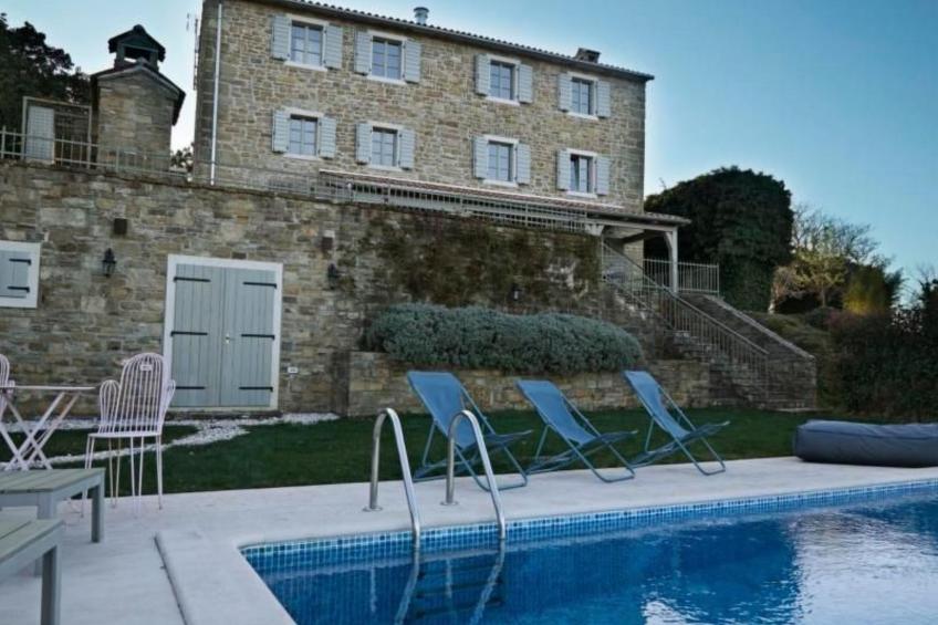 in Kostanjica mit Grill, Terrasse und Garten - foto 44