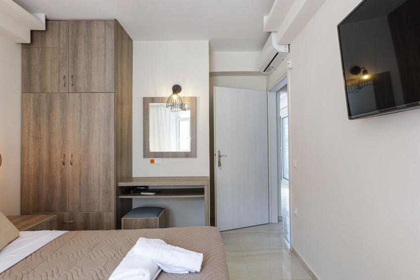 Haus in Vlichada mit tragbarem Barbecue - foto 25