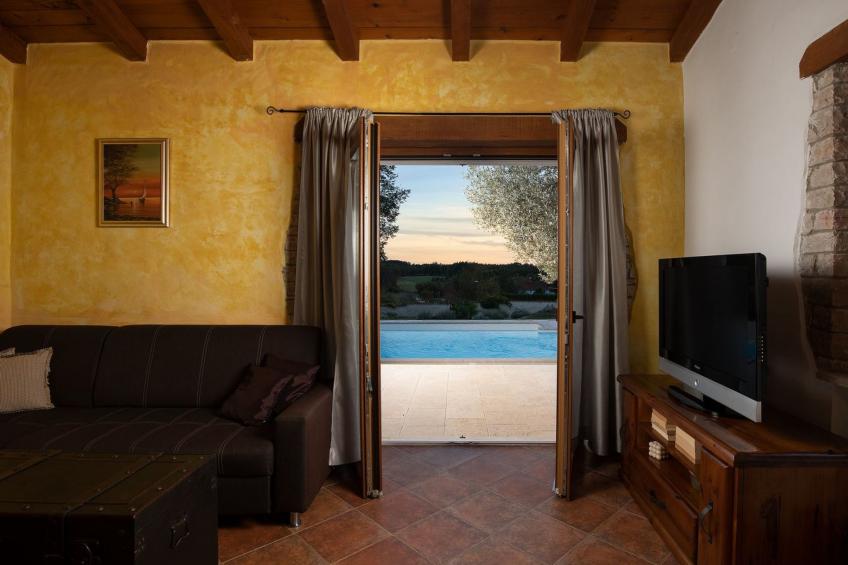 Haus in Bertoši mit privatem Pool - foto 26