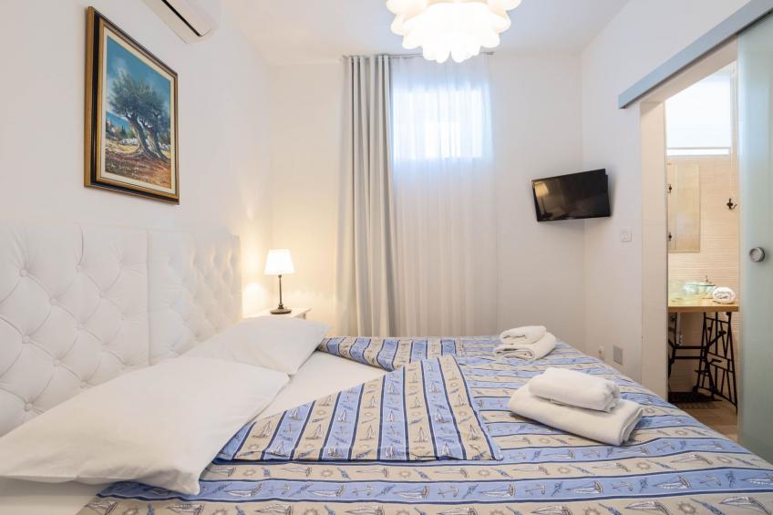 3 Schlafzimmer Villa mit beheiztem Pool und Meerblick - foto 40