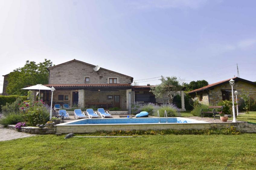 Villa met zwembad, in een rustige omgeving - BF-86JZ5 - foto 5
