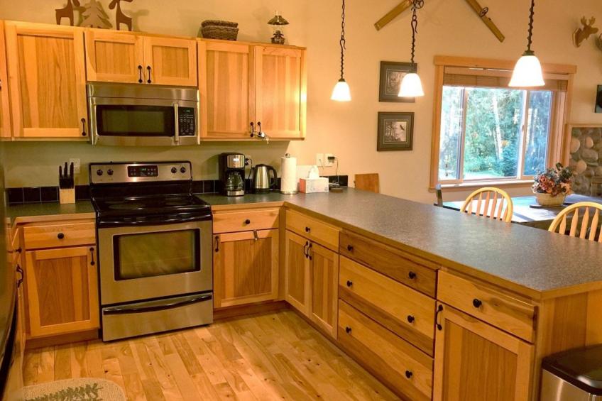 Moderne Hütte mit Whirlpool, Haustieren OK und Wi-Fi - foto 9
