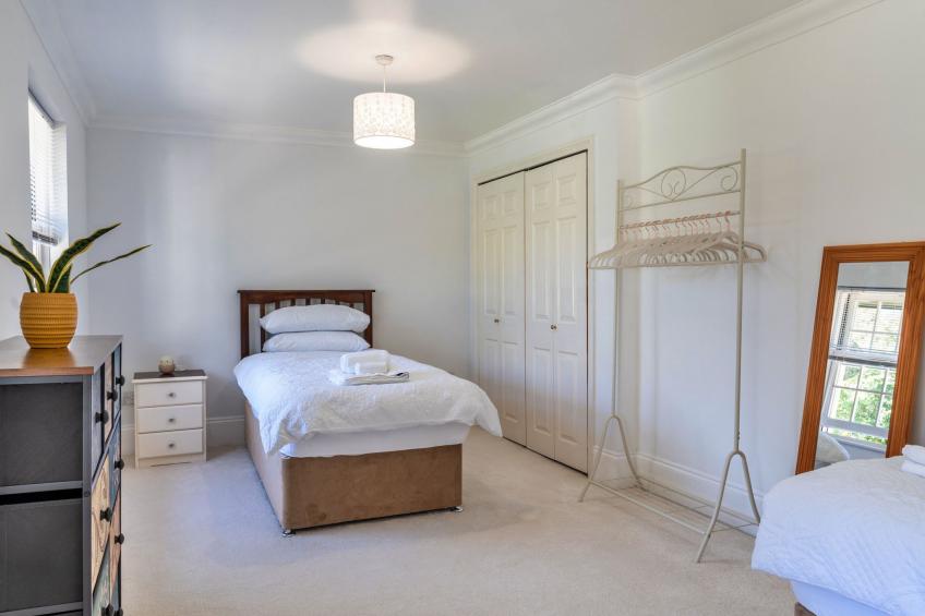 Nicely Tucked Away Cottage - foto 15